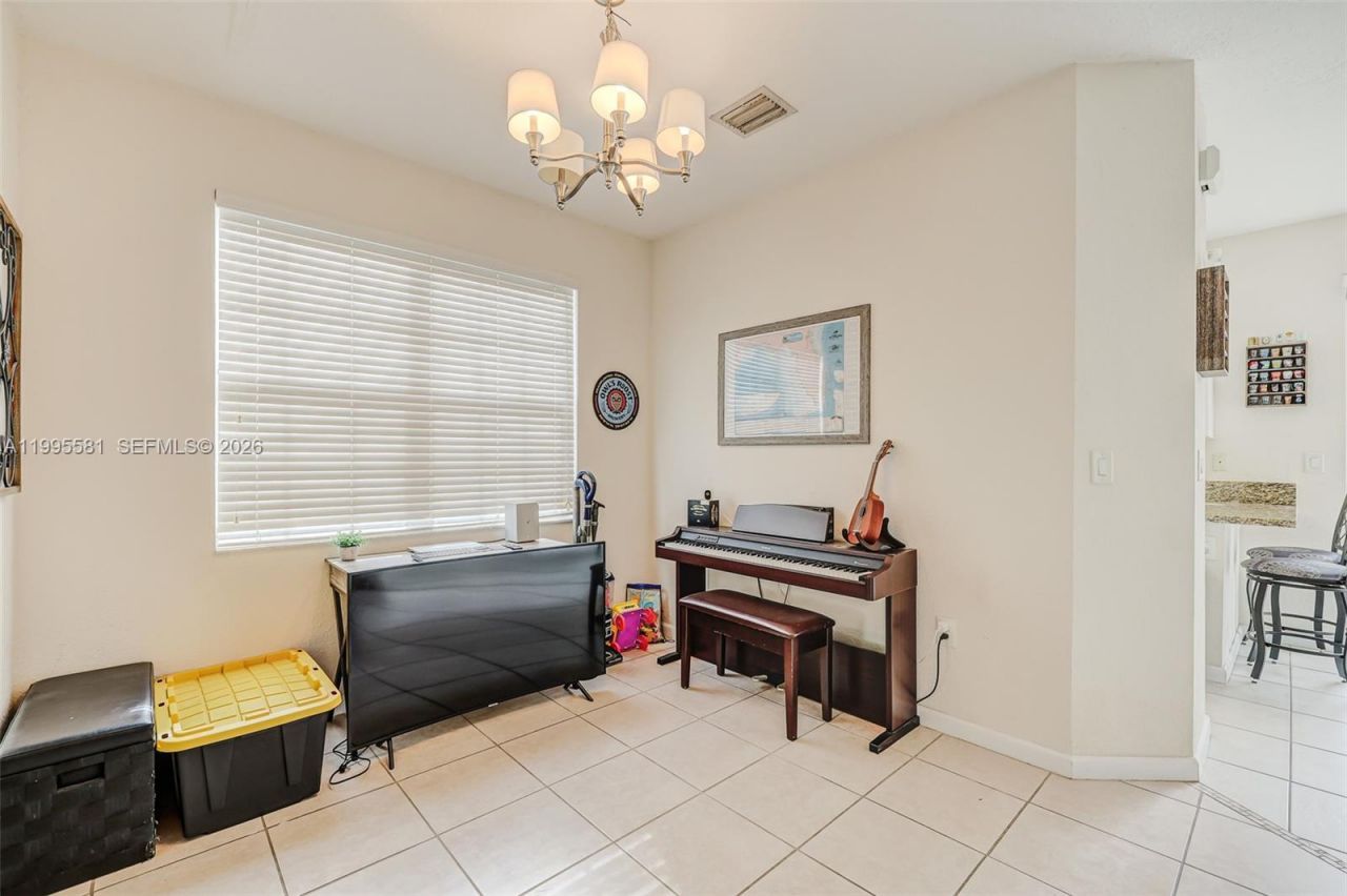 936 NE 29th Ter, Homestead, FL 33033 Photo