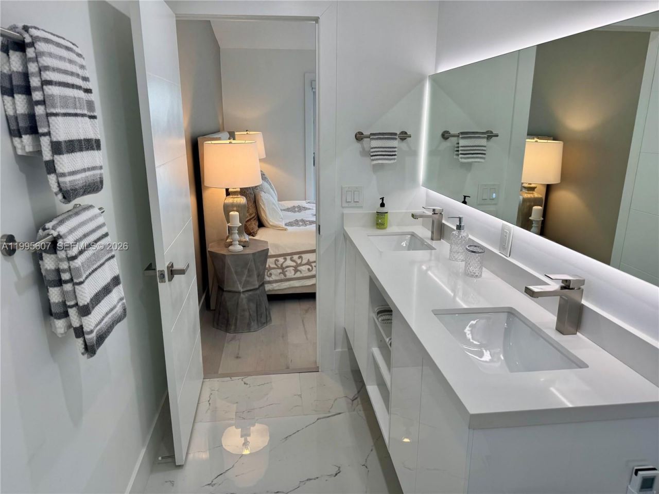 2406 Marathon Ln, Fort Lauderdale, FL 33312 Photo