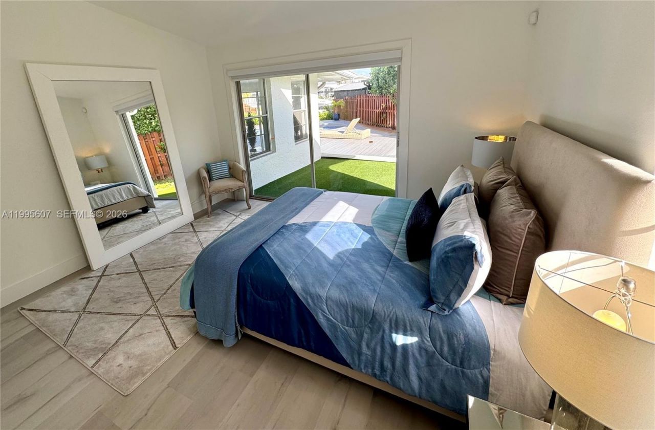 2406 Marathon Ln, Fort Lauderdale, FL 33312 Photo