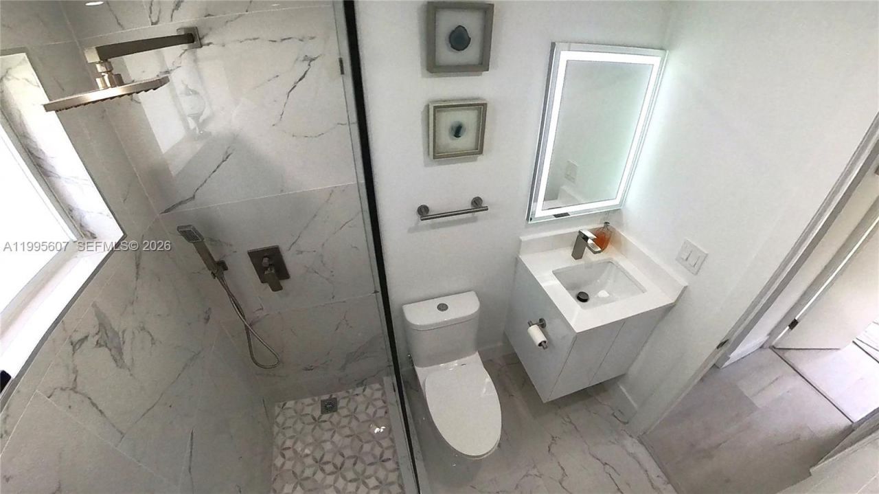 2406 Marathon Ln, Fort Lauderdale, FL 33312 Photo