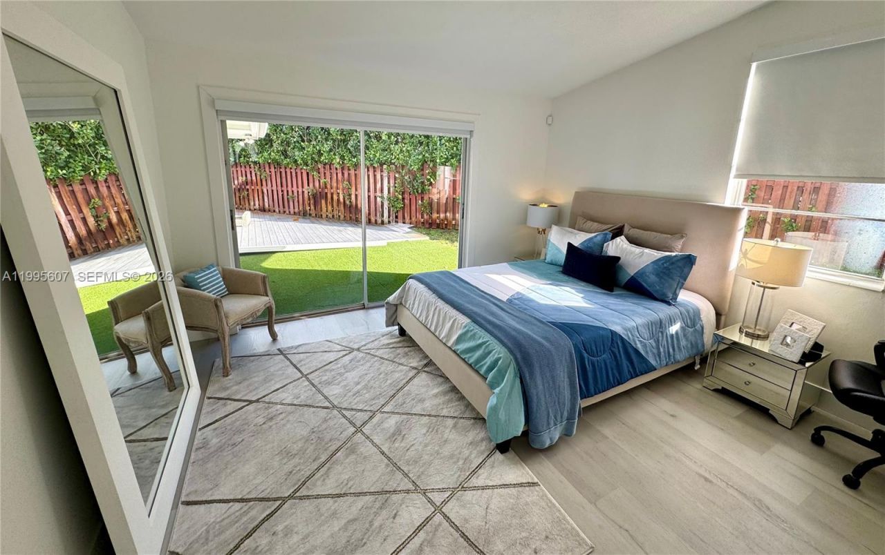 2406 Marathon Ln, Fort Lauderdale, FL 33312 Photo