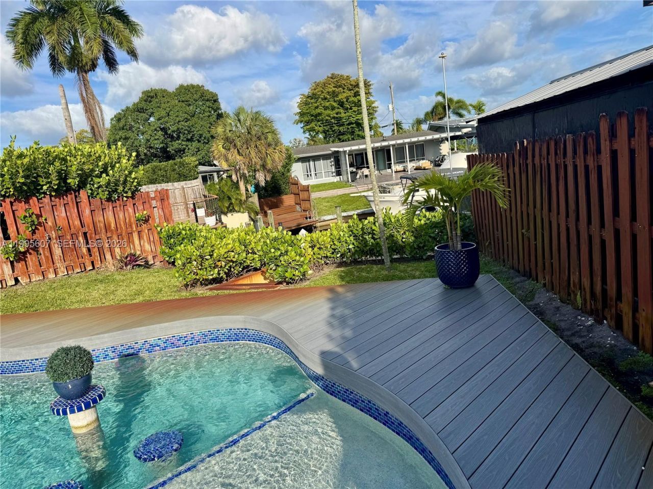 2406 Marathon Ln, Fort Lauderdale, FL 33312 Photo