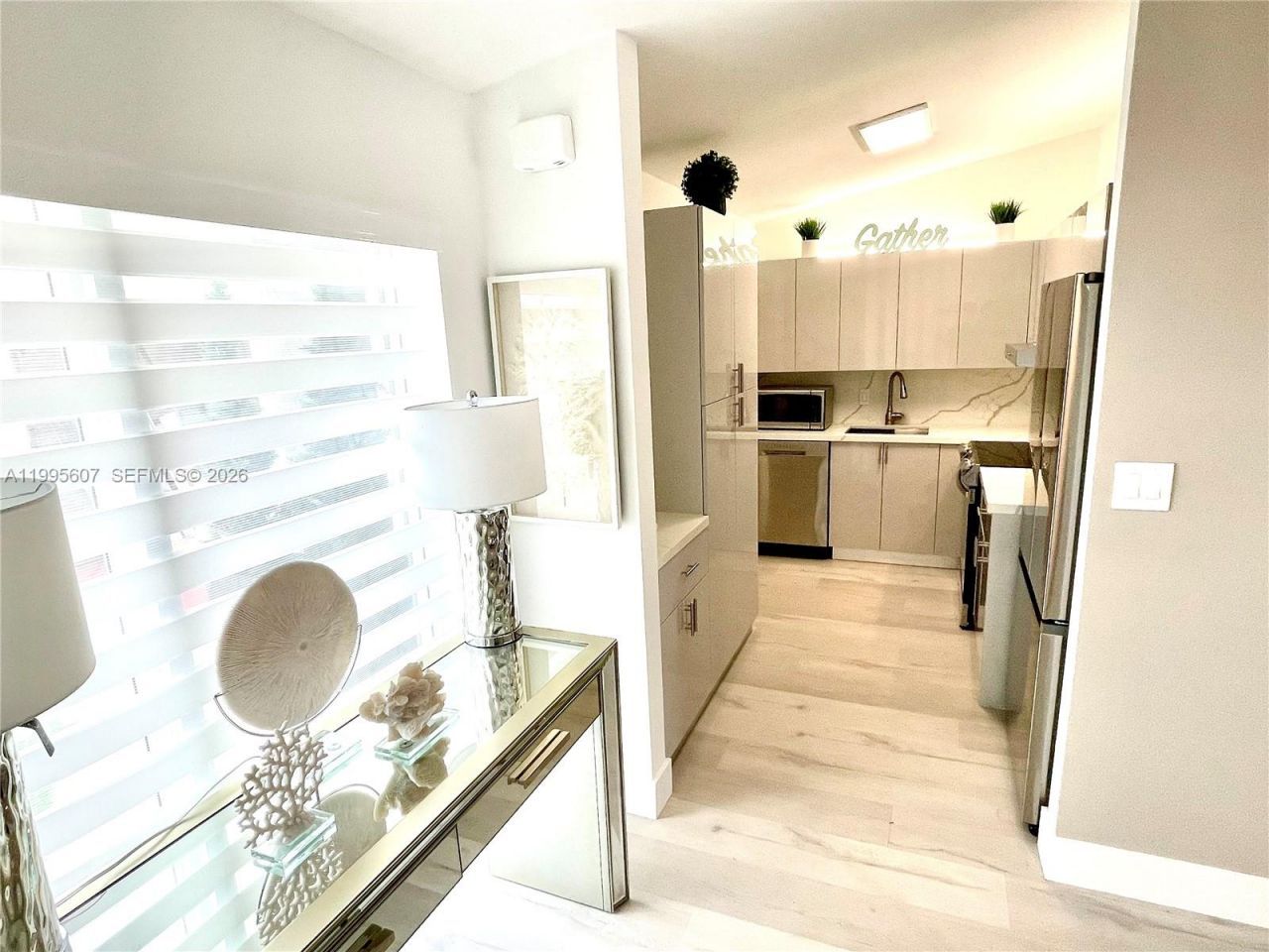 2406 Marathon Ln, Fort Lauderdale, FL 33312 Photo