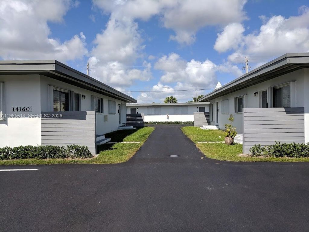 14158 SW 88th Ave, Unit 14158, Palmetto Bay, FL 33176 Photo