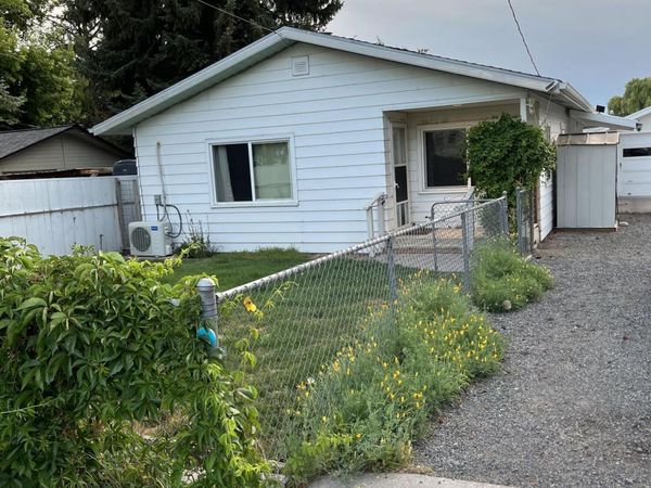 1868 Ivory Street, Klamath Falls, OR 97603