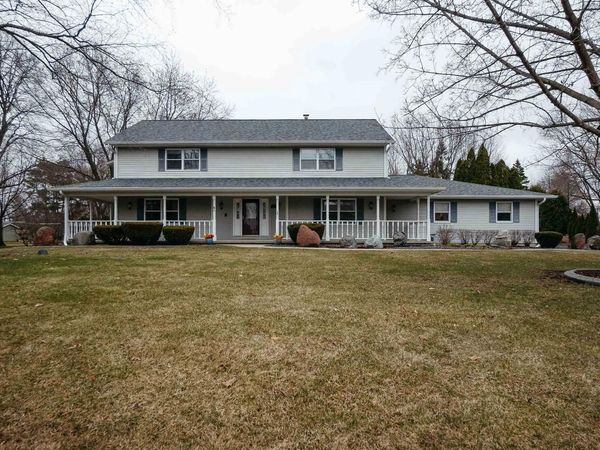 1161 WEDGEWOOD LANE, Fond Du Lac, WI 54935