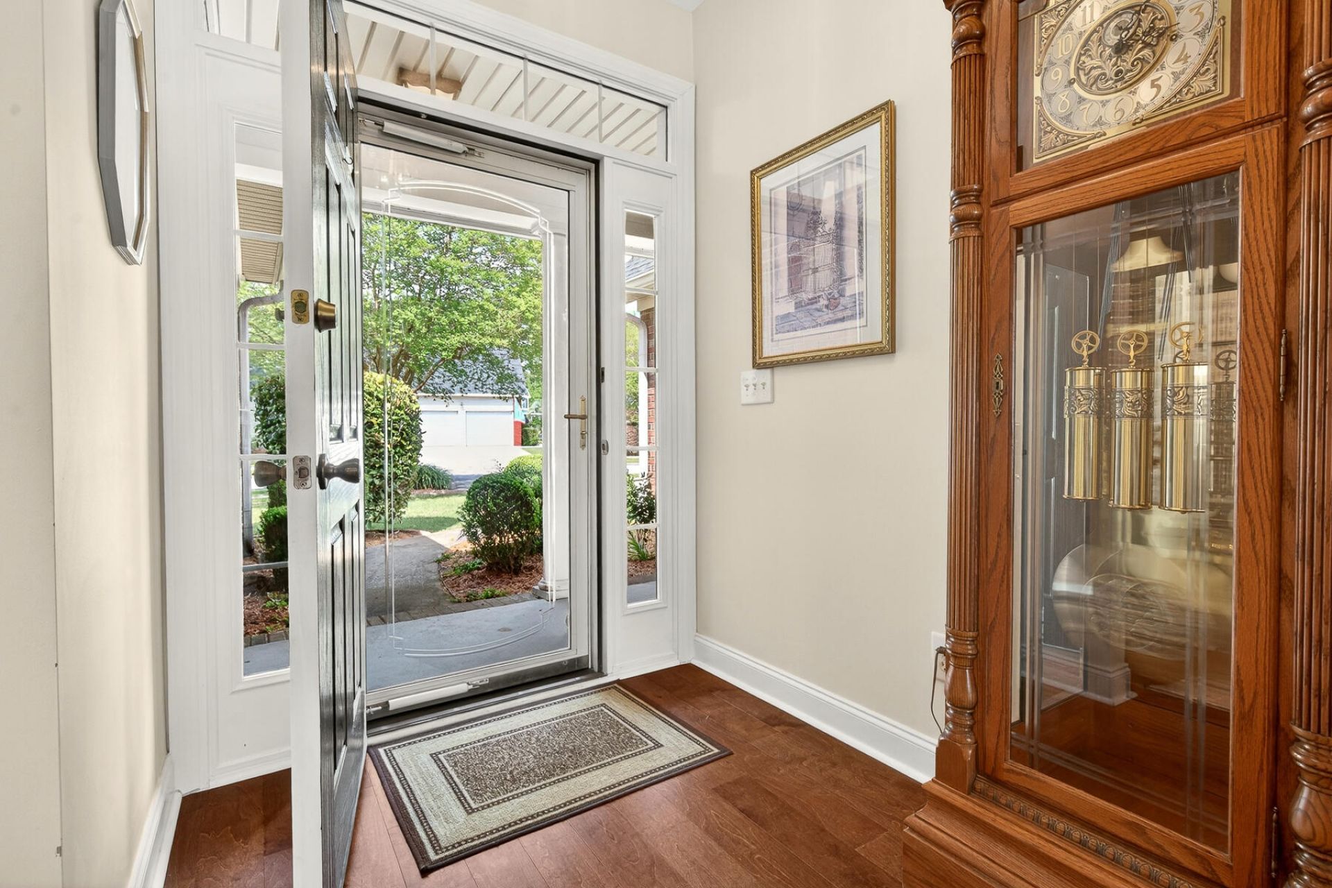 105 Tunstall Drive Photo 9