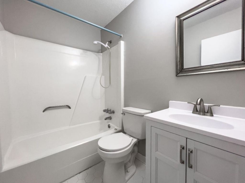 101 Timberlane Photo 6