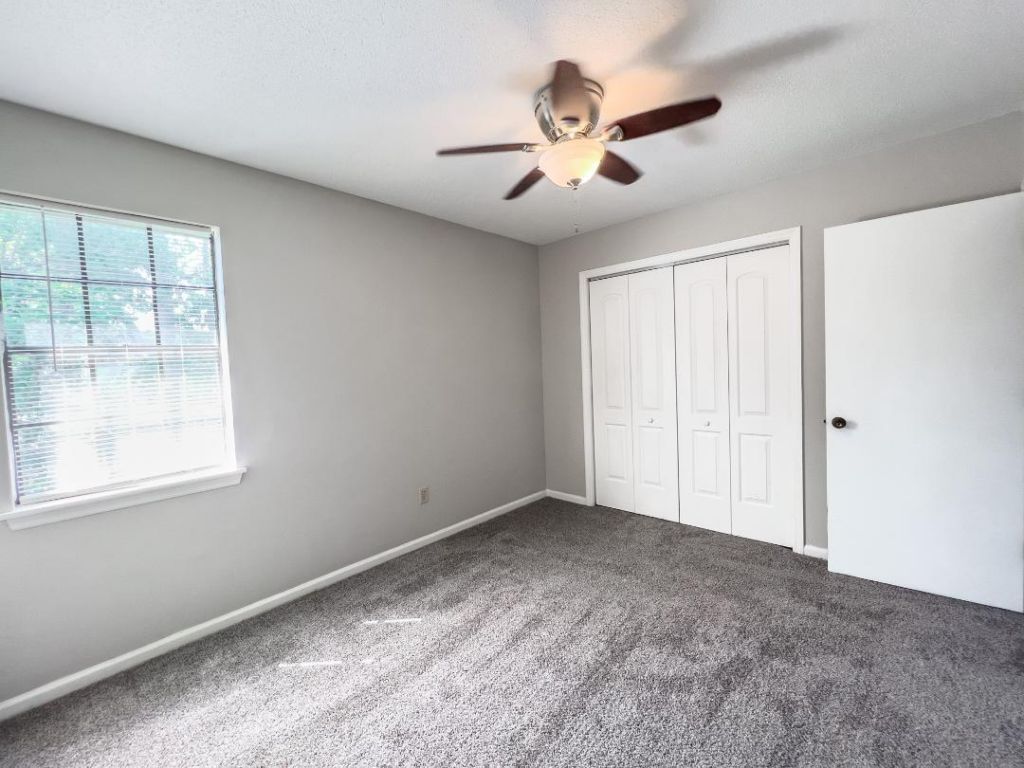 101 Timberlane Photo 7