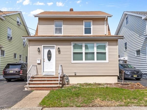 39 Hurden St, Hillside, NJ 07205