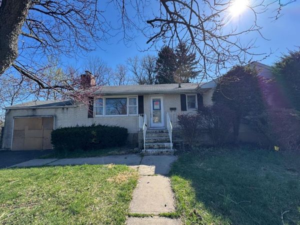 415 N 16Th St, Kenilworth, NJ 07033