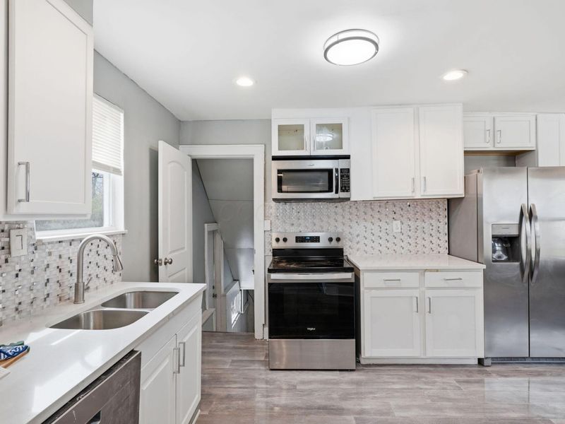 2268 Ridgeway Avenue, Columbus, OH 43219 Photo 11