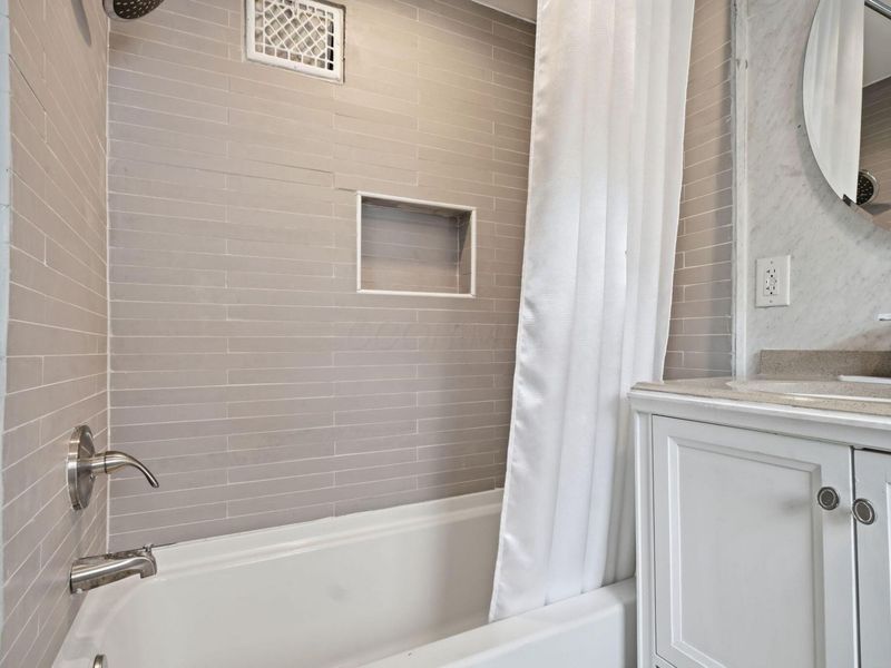 2268 Ridgeway Avenue, Columbus, OH 43219 Photo 18