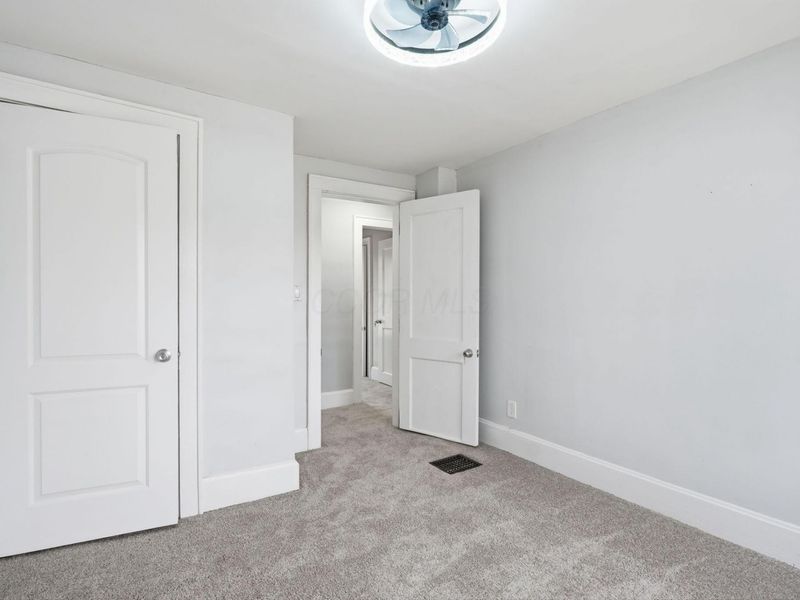 2268 Ridgeway Avenue, Columbus, OH 43219 Photo 28