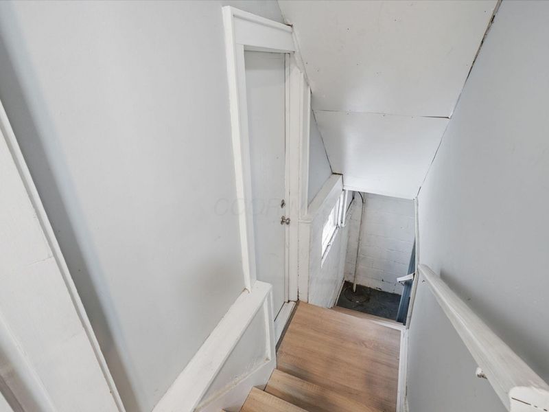 2268 Ridgeway Avenue, Columbus, OH 43219 Photo 29