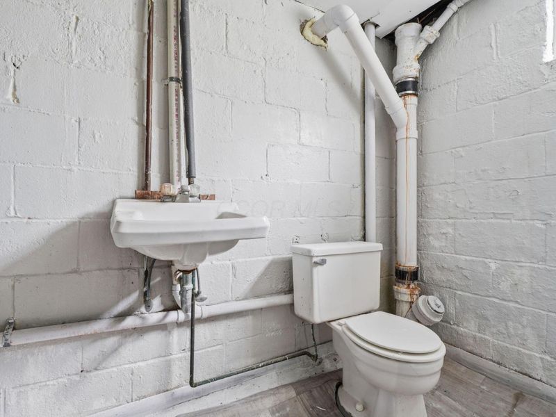 2268 Ridgeway Avenue, Columbus, OH 43219 Photo 33