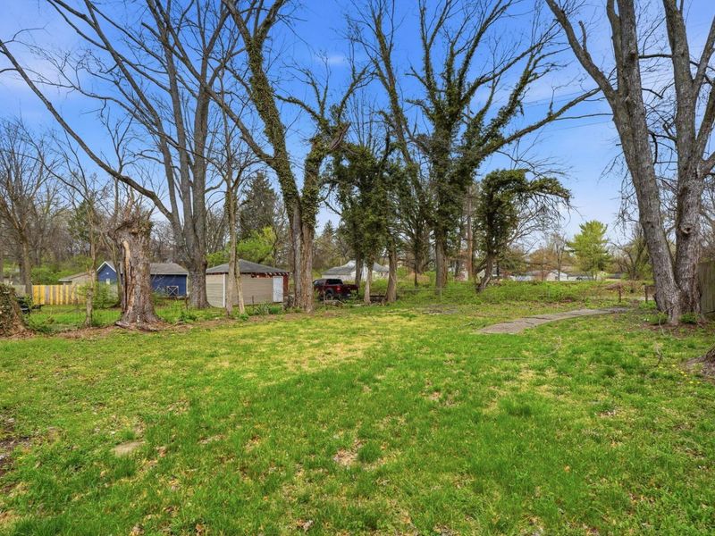 2268 Ridgeway Avenue, Columbus, OH 43219 Photo 35