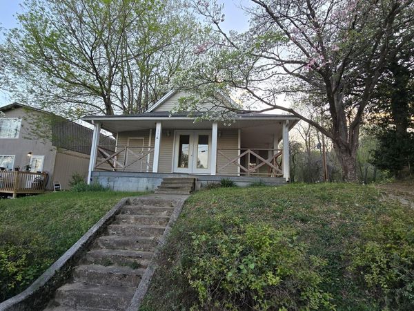 139 N Nevada Ave, LaFollette, TN 37766