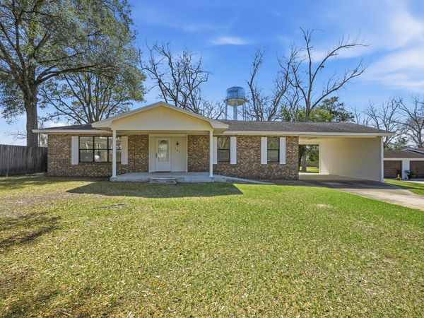 306 W Kansas Street, Bonifay, FL 32425