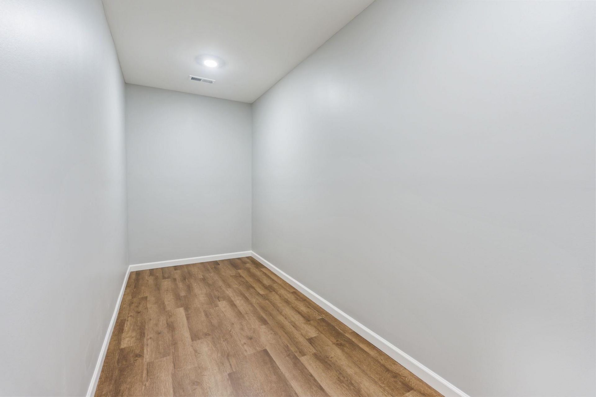 216 Je Edward Dr. Photo 26