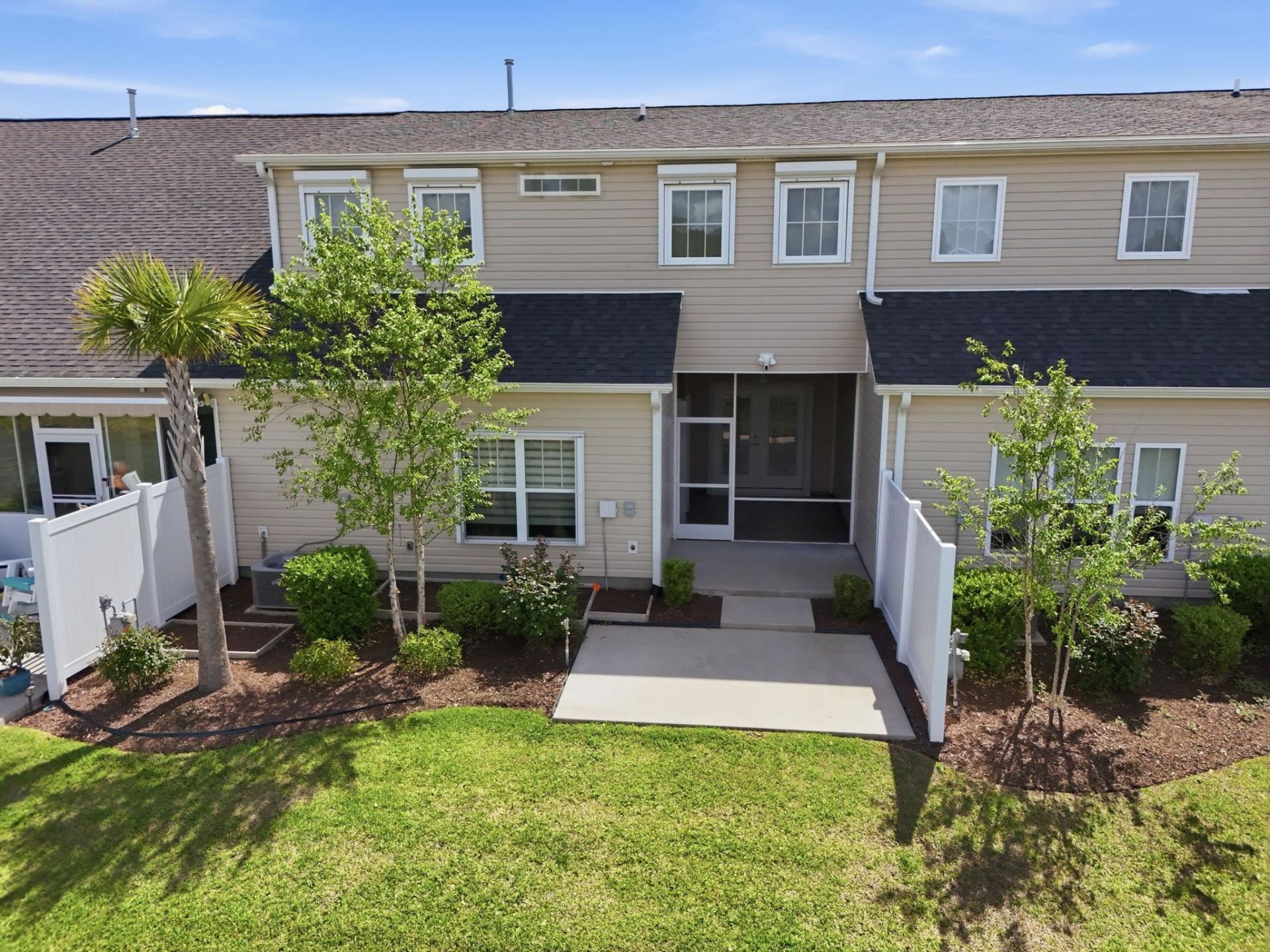 216 Je Edward Dr. Photo 44