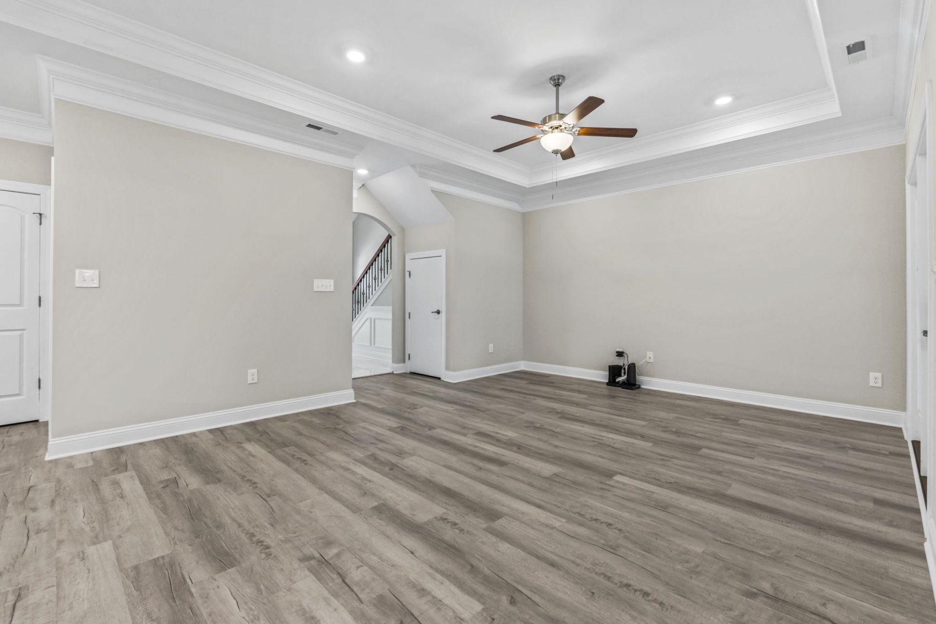 216 Je Edward Dr. Photo 6