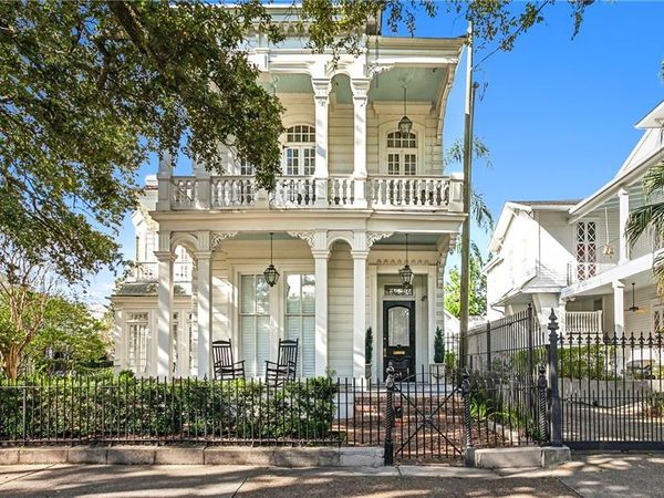 2625 ST CHARLES Avenue, Unit 2, New Orleans, LA 70130