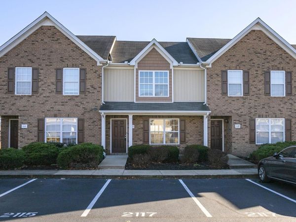 2117 Victory Gallop Ln, Murfreesboro, TN 37128