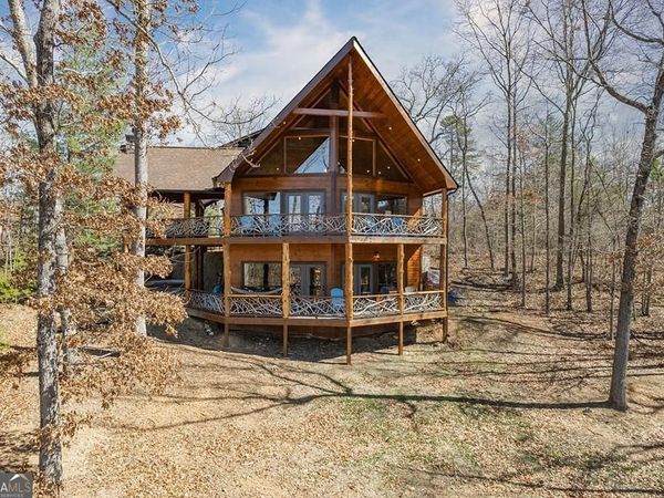 560 Endless View Road, Mineral Bluff, GA 30559