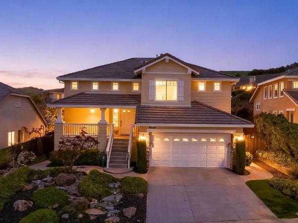 5810 Gold Creek Dr , Castro Valley, CA 94552