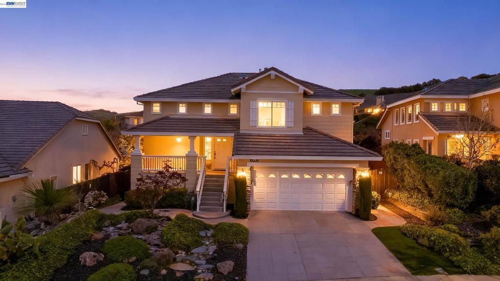 5810 Gold Creek Dr, Castro Valley, CA 94552 Main Photo