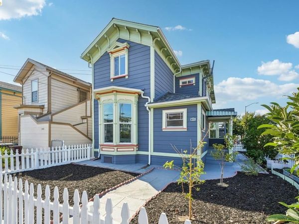 1549 5Th Ave , Oakland, CA 94606