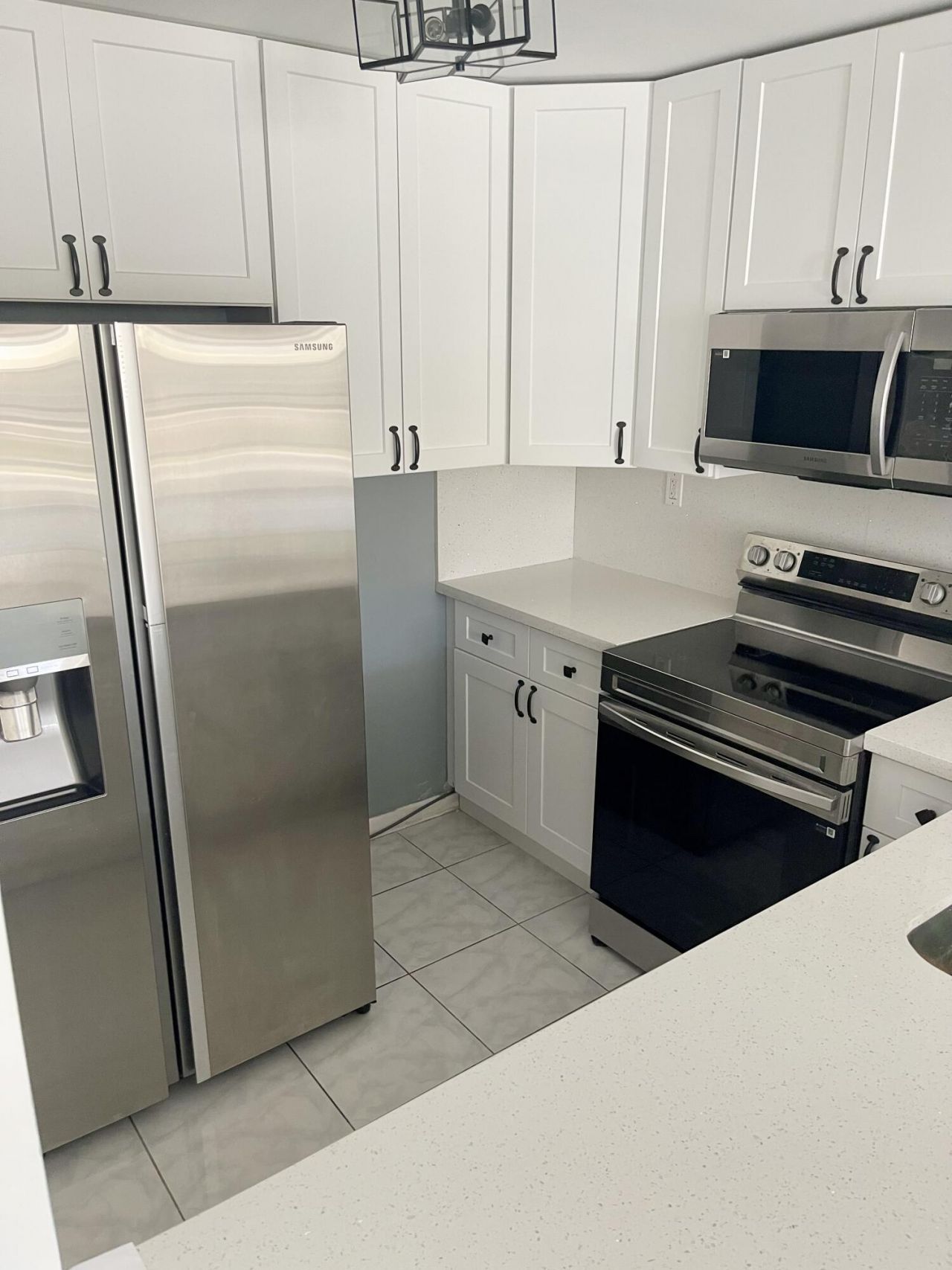 2000 Atlantic Shores Boulevard, Unit 306, Hallandale Beach, FL 33009 Photo