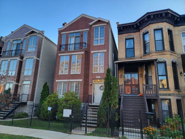 525 E Bowen Avenue, Unit 1, Chicago, IL 60653