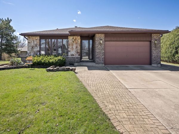 1631 Arbor Court, Darien, IL 60561