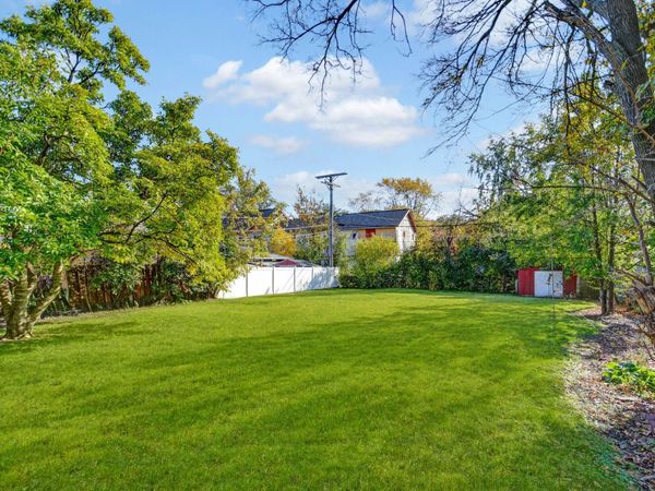 2001 W 103rd Street, Chicago, IL 60643