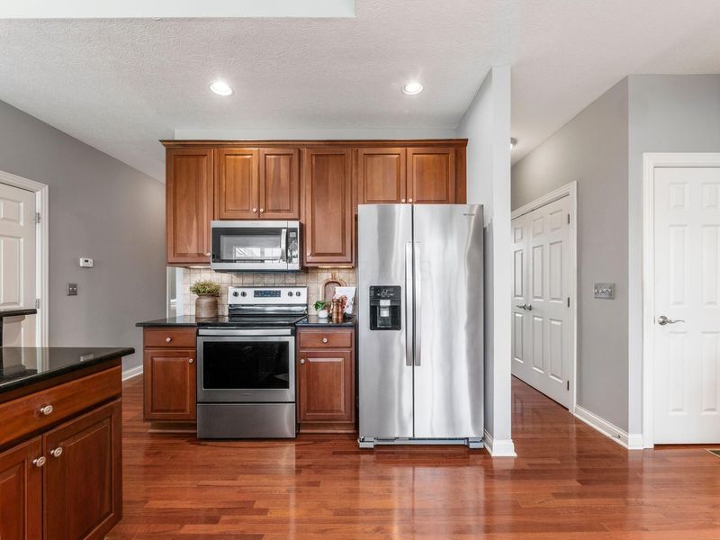 293 Murphy's Green, Powell, OH 43065 Photo 16