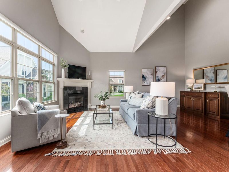 293 Murphy's Green, Powell, OH 43065 Photo 6