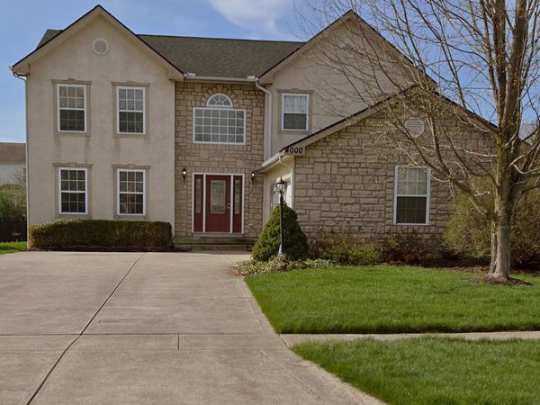4000 Creekwood Drive, Lewis Center, OH 43035