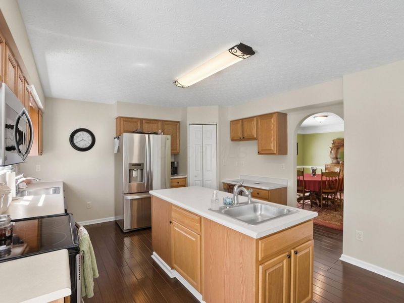 4000 Creekwood Drive, Lewis Center, OH 43035 Photo 15