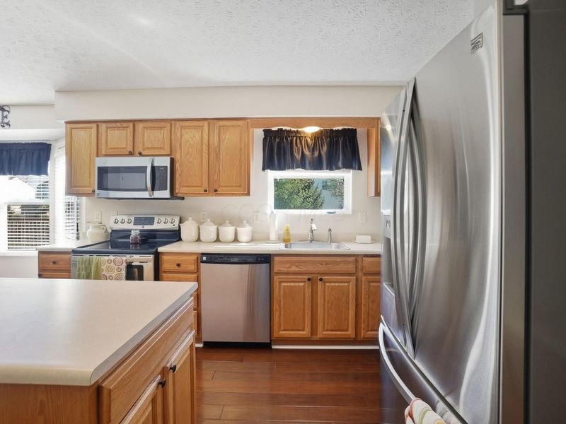 4000 Creekwood Drive, Lewis Center, OH 43035 Photo 20