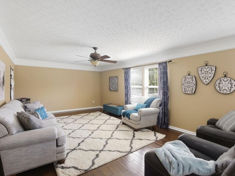 4000 Creekwood Drive, Lewis Center, OH 43035 Photo 7