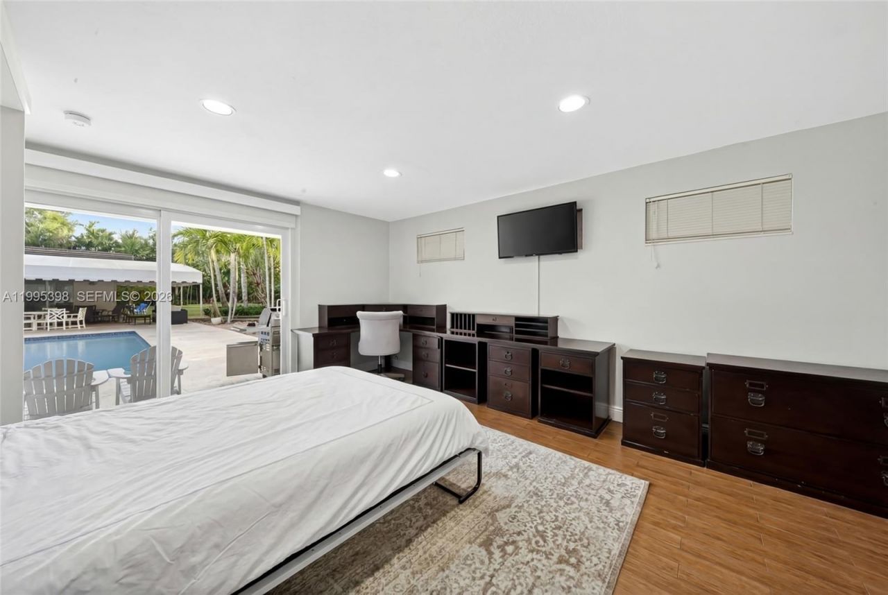 12330 Pine Needle Ln , Pinecrest, FL 33156 Photo