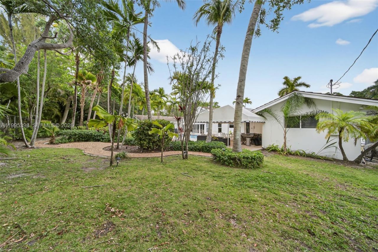 12330 Pine Needle Ln , Pinecrest, FL 33156 Photo