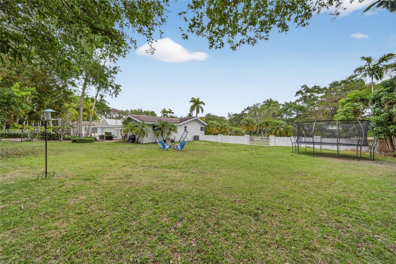 12330 Pine Needle Ln , Pinecrest, FL 33156 Photo