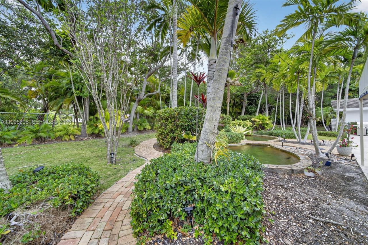 12330 Pine Needle Ln , Pinecrest, FL 33156 Photo