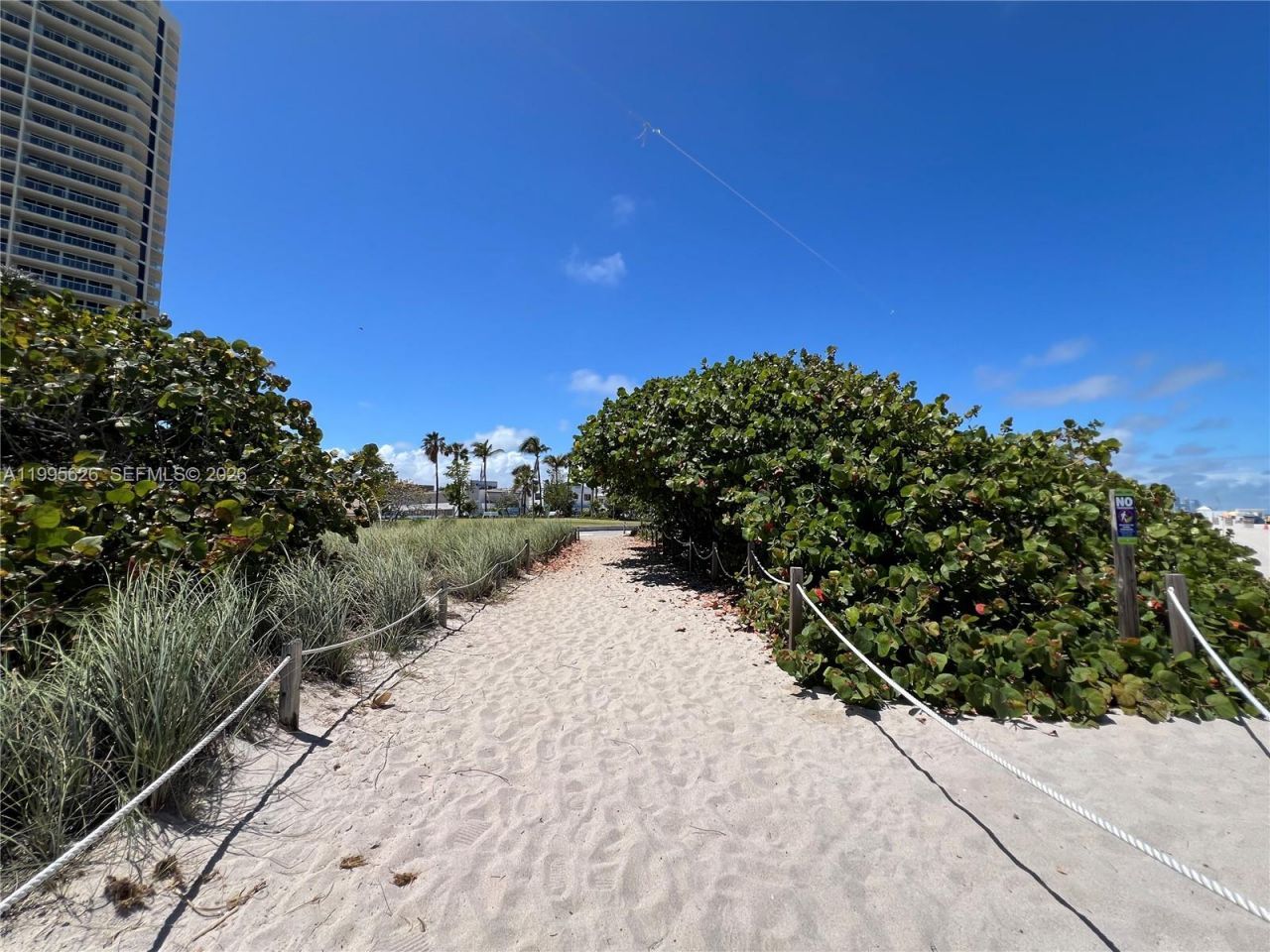 330 74th St, Unit 5, Miami Beach, FL 33141 Photo
