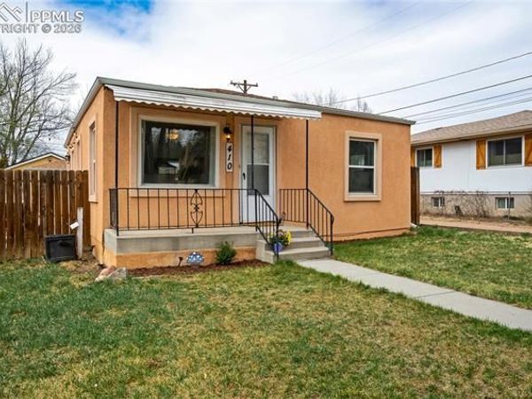 410 N 17th Street, Colorado Springs, CO 80904