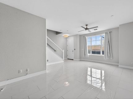 6188 Lonetree Blvd, Rocklin, CA 95765 Photo