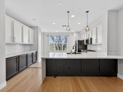 6188 Lonetree Blvd, Rocklin, CA 95765 Photo